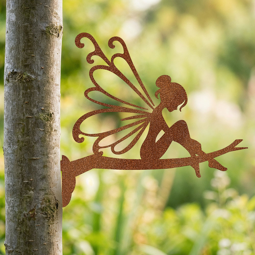  Artikelbild 3 des Artikels “Baumstecker Fee auf Ast “